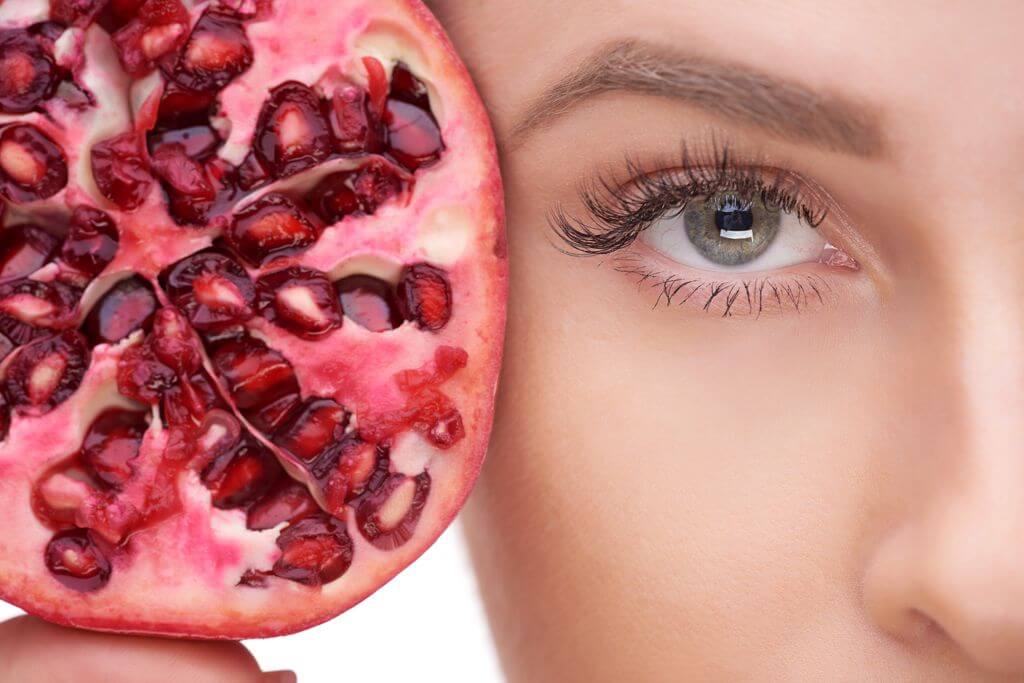 antioxidantien-granatapfel-straffe-augenpartie